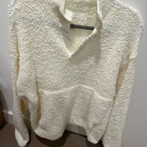 SKIMS cozy pull over S/M